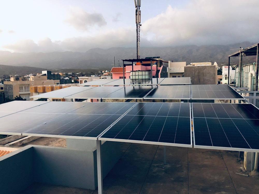 Instalação solar comercial